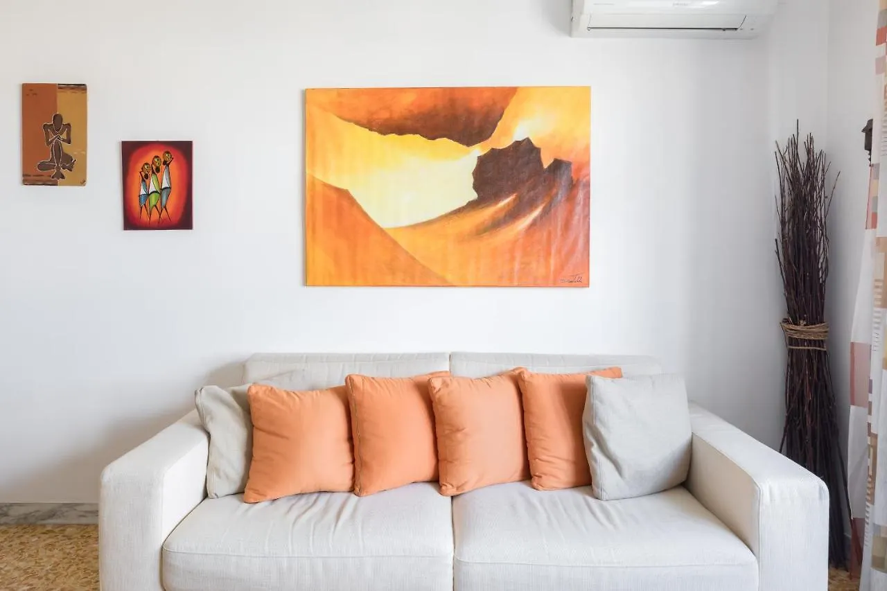 Amoretti Apartment, 6 Persone, 3 Camere, 2 Bagni, Balcone, Wi-Fi, Metro B Monti Tiburtini Rome 0*,